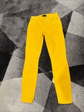 Bright Yellow Skinny Jeans